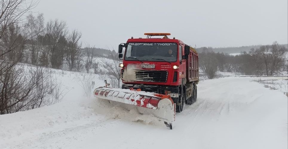 «По колено!»: затяжная метель накрыла Саратовское Правобережье